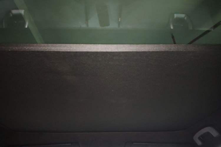 Used Nissan N7 2025 625 Max Headliner