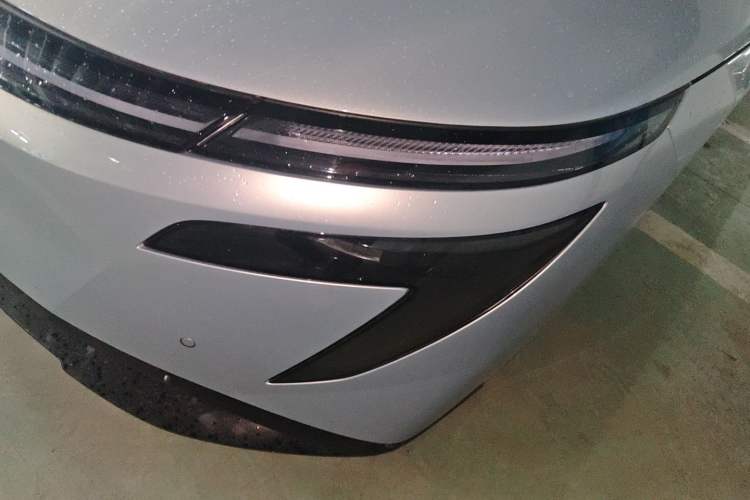 Used Nissan N7 2025 625 Max Left Front Headlight