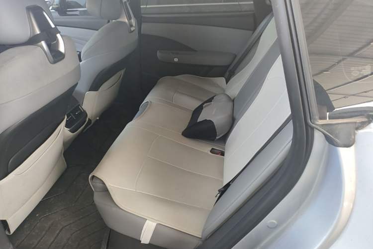 Used Nissan N7 2025 510 Air Left Rear Seat