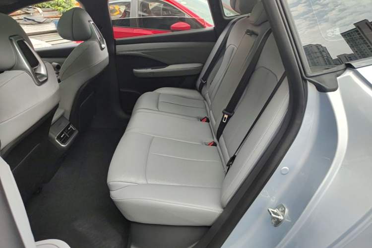 Used Nissan N7 2025 510 Max Left Rear Seat