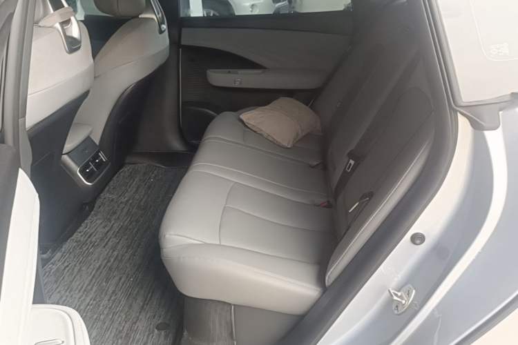 Used Nissan N7 2025 510 Max Left Rear Seat
