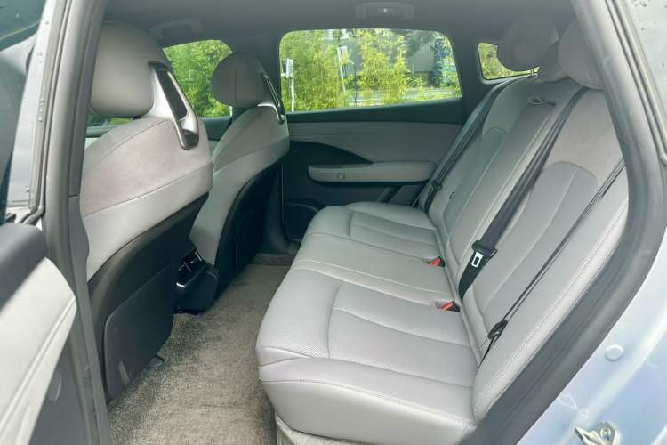 Used Nissan N7 2025 625 Max Left Rear Seat