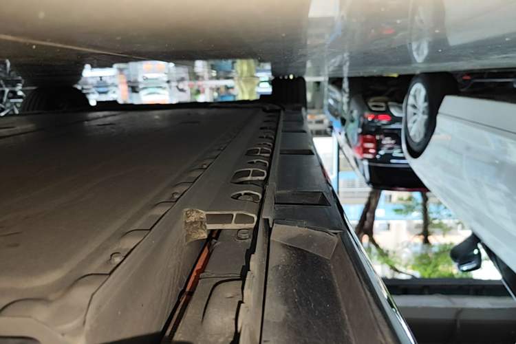 Used Nissan N7 2025 625 Pro Left Side Sill