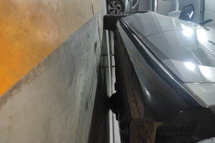 Used Nissan N7 2025 510 Max Left Side Sill