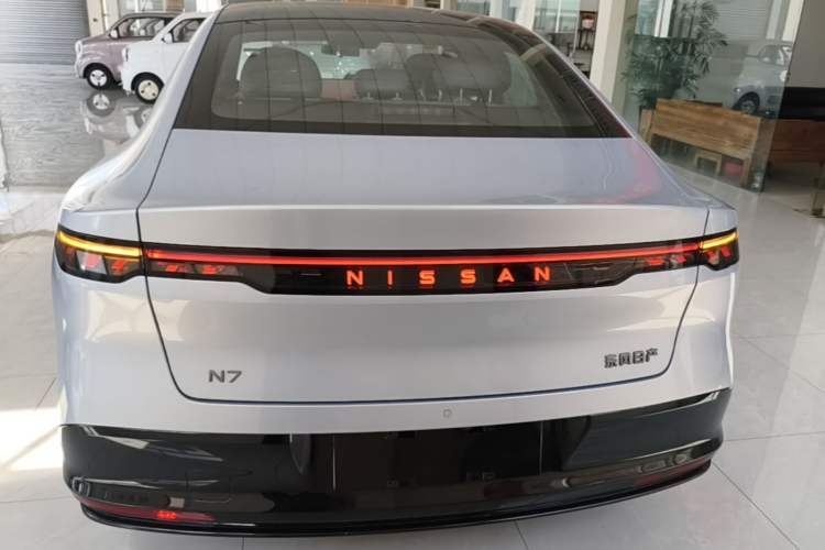 Used Nissan N7 2025 625 Pro Rear