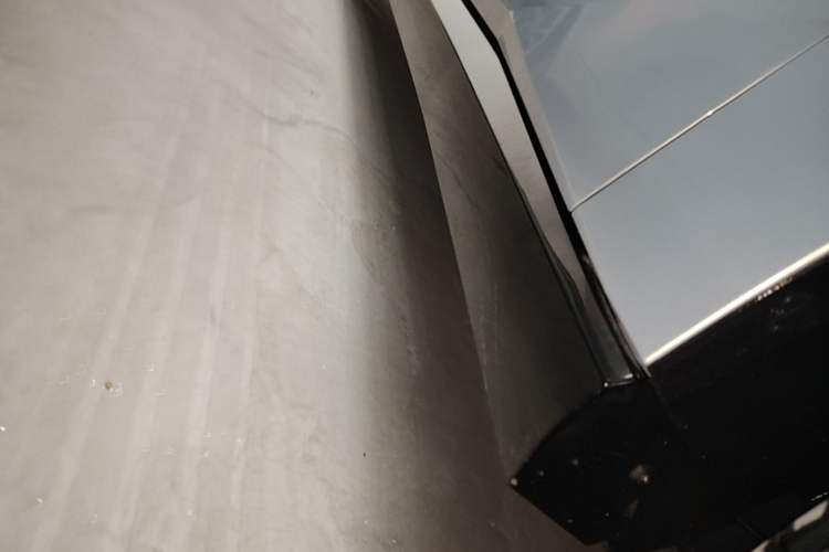 Used Nissan N7 2025 625 Max Right Side Sill