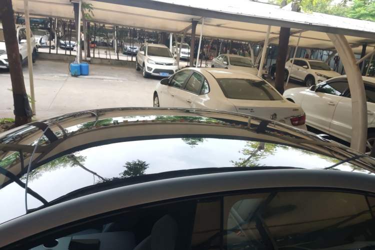 Used Nissan N7 2025 510 Max Roof