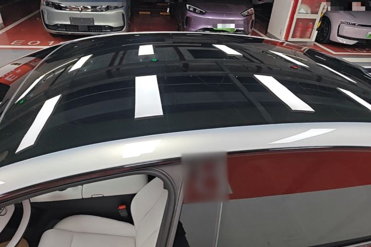 Used Nissan N7 2025 625 Max Roof