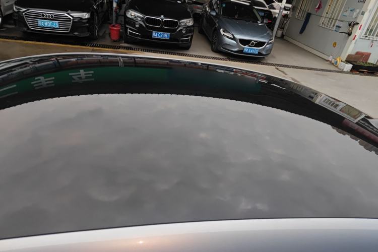 Used Nissan N7 2025 625 Max Roof