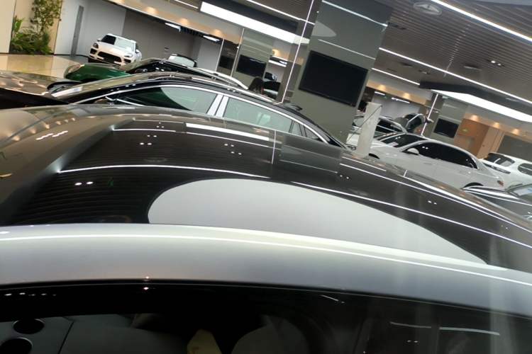 Used Nissan N7 2025 625 Max Roof