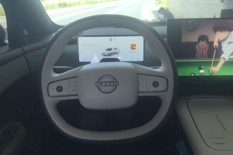 Used Nissan N7 2025 510 Max Steering Wheel