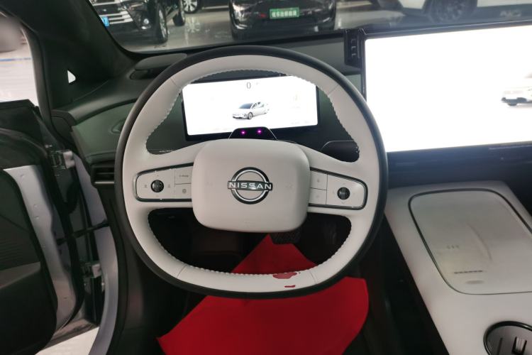 Used Nissan N7 2025 625 Max Steering Wheel