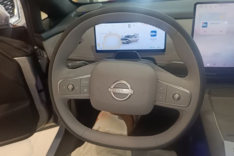 Used Nissan N7 2025 510 Max Steering Wheel