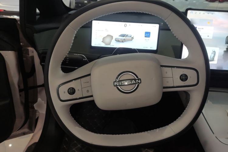 Used Nissan N7 2025 625 Max Steering Wheel