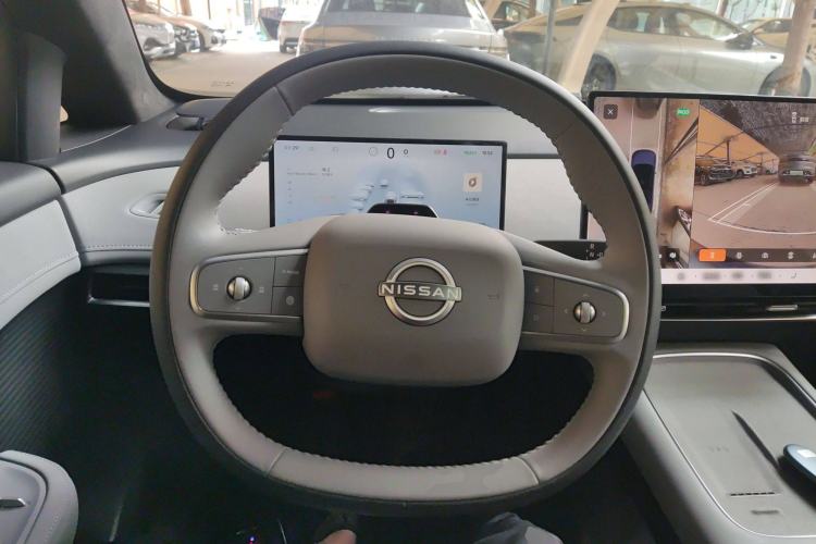 Used Nissan N7 2025 510 Max Steering Wheel