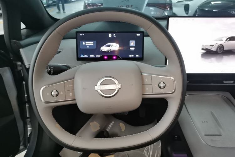 Used Nissan N7 2025 510 Max Steering Wheel