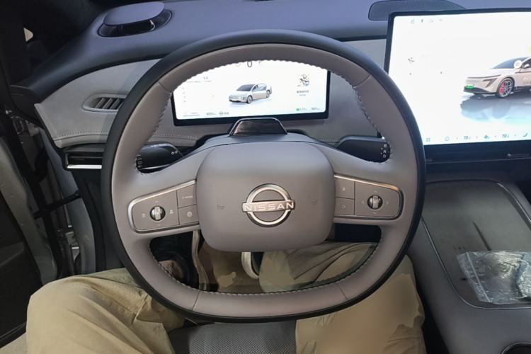Used Nissan N7 2025 510 Max Steering Wheel