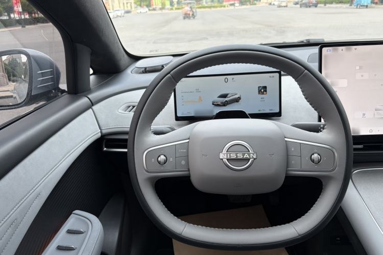 Used Nissan N7 2025 510 Max Steering Wheel