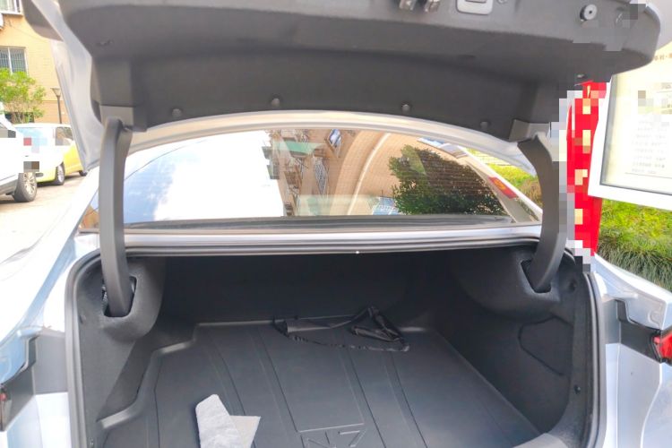 Used Nissan N7 2025 510 Max Trunk