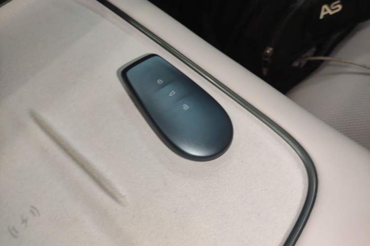 Used Nissan N7 2025 625 Max Vehicle Key