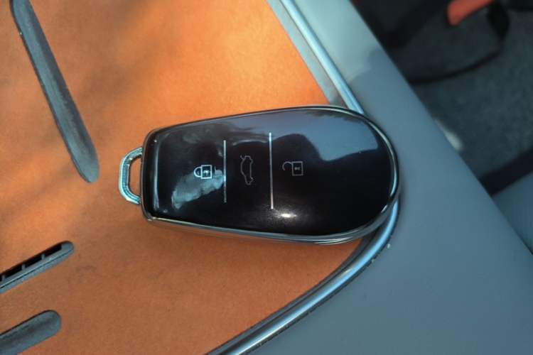 Used Nissan N7 2025 625 Pro Vehicle Key