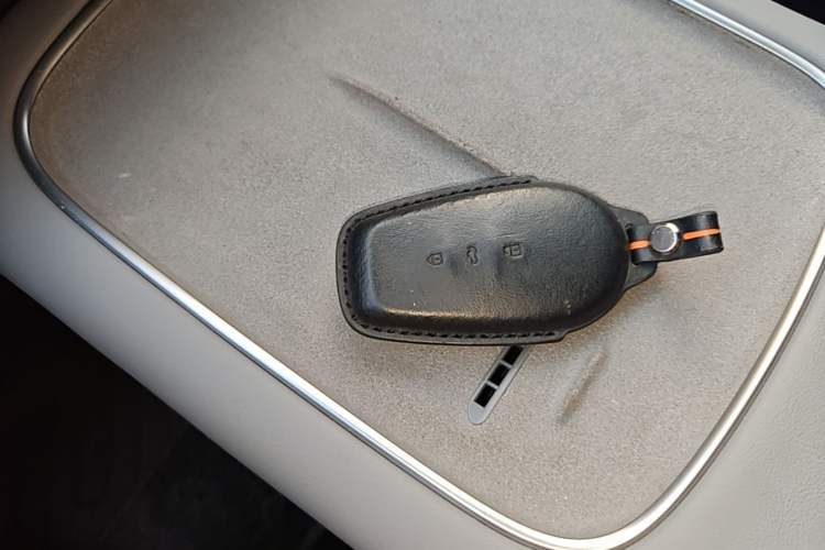 Used Nissan N7 2025 625 Max Vehicle Key