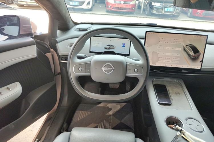 Used Nissan N7 2025 625 Max Steering Wheel