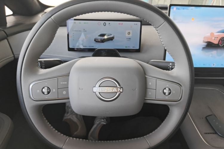 Used Nissan N7 2025 625 Max Steering Wheel