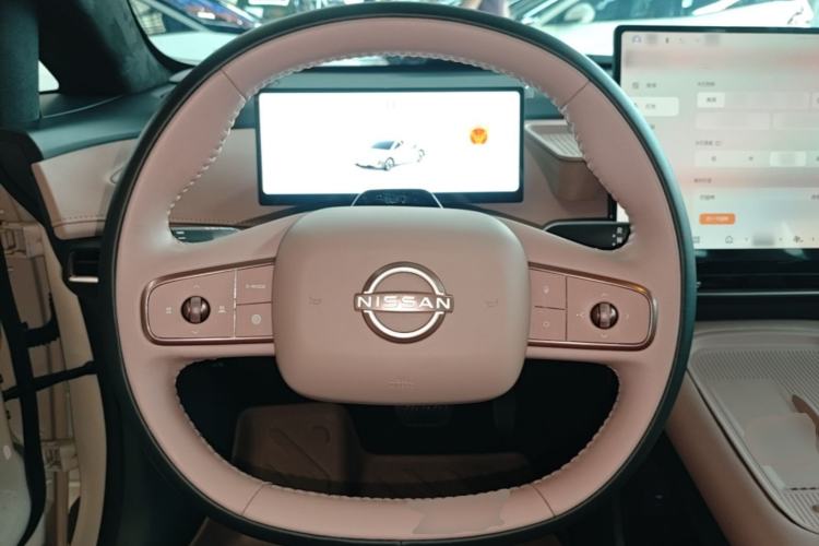 Used Nissan N7 2025 510 Max Steering Wheel