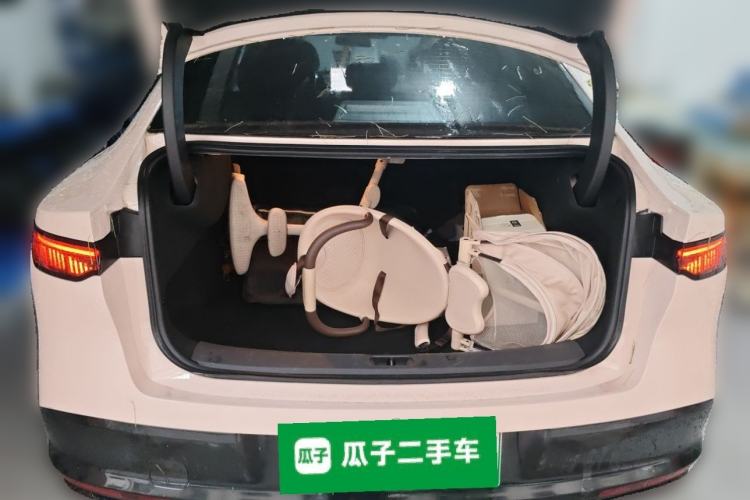 Used Nissan N7 2025 510 Pro Trunk