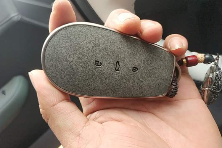 Used Nissan N7 2025 625 Max Vehicle Key