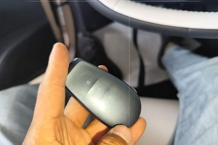 Used Nissan N7 2025 625 Max Vehicle Key