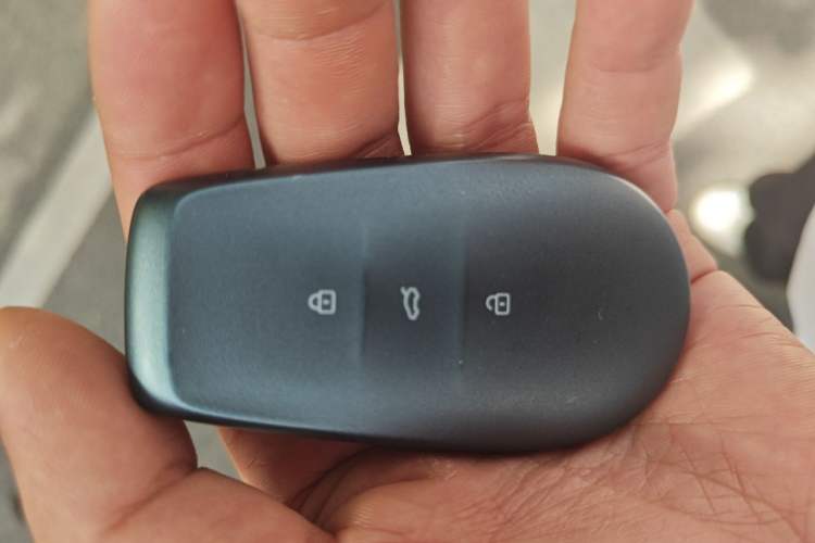Used Nissan N7 2025 510 Max Vehicle Key