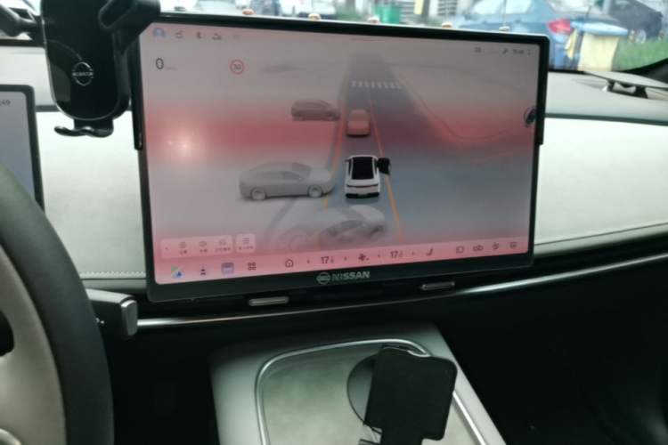 Used Nissan N7 2025 625 Max Audio And AC Panel