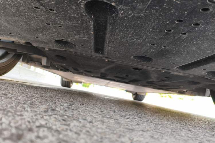 Used Nissan N7 2025 510 Max Chassis Front