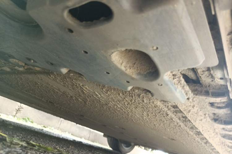 Used Nissan N7 2025 510 Pro Chassis Front Left