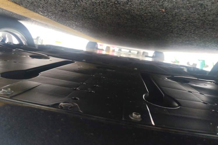 Used Nissan N7 2025 625 Max Chassis Front