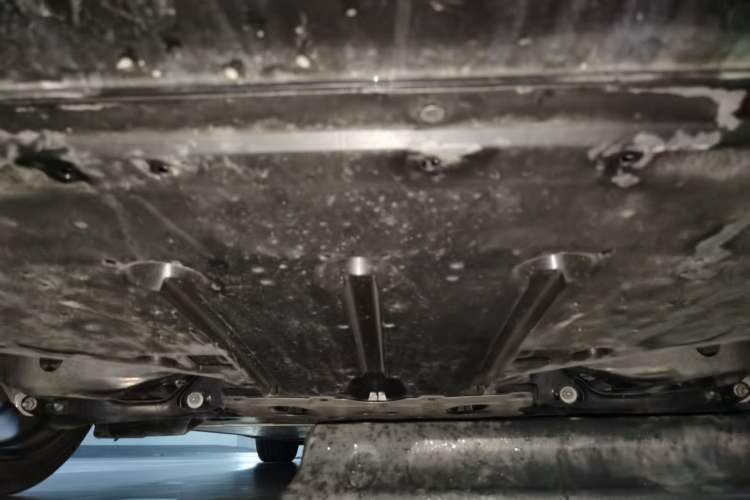 Used Nissan N7 2025 625 Max Chassis Rear