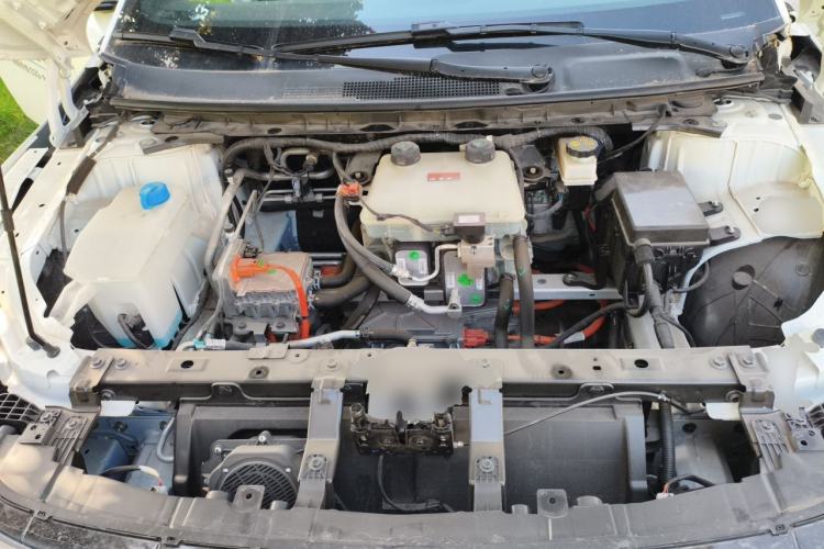 Used Nissan N7 2025 510 Max Engine Bay