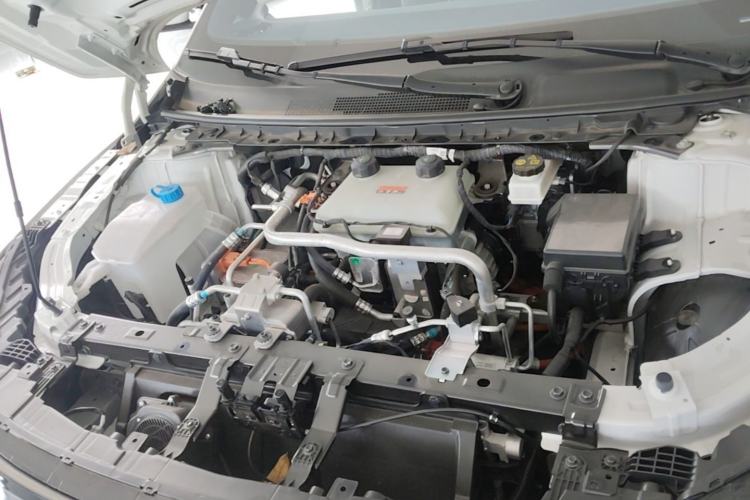 Used Nissan N7 2025 510 Max Engine Bay