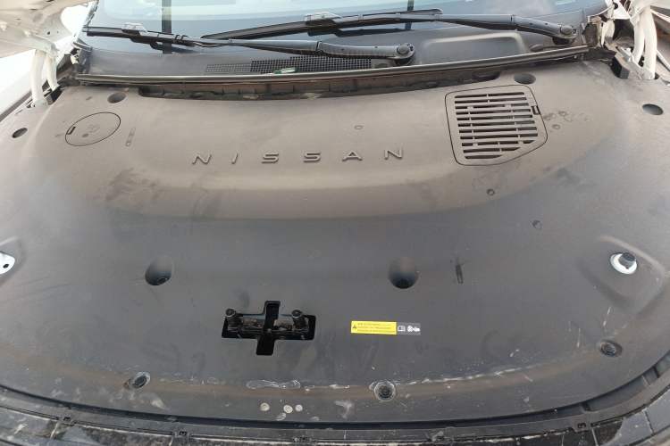 Used Nissan N7 2025 510 Max Engine Bay