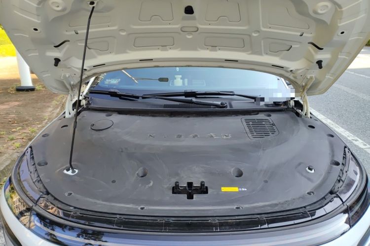 Used Nissan N7 2025 510 Pro Engine Bay