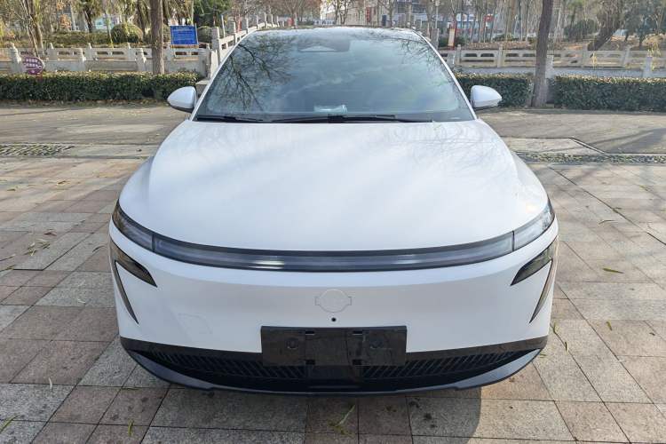 Used Nissan N7 2025 625 Pro Exterior 2