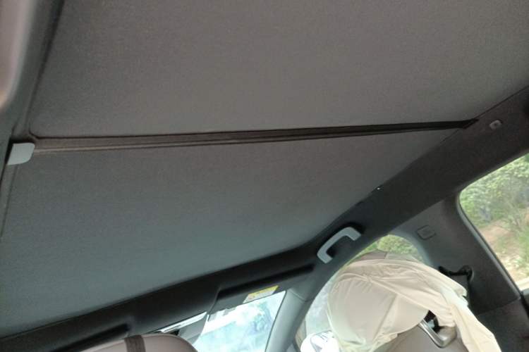 Used Nissan N7 2025 510 Pro Headliner
