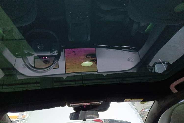 Used Nissan N7 2025 510 Max Headliner