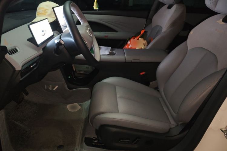 Used Nissan N7 2025 510 Pro Left Front Seat