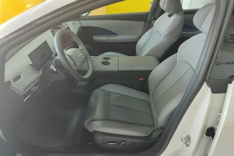 Used Nissan N7 2025 510 Max Left Front Seat