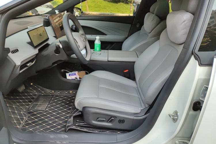 Used Nissan N7 2025 510 Pro Left Front Seat