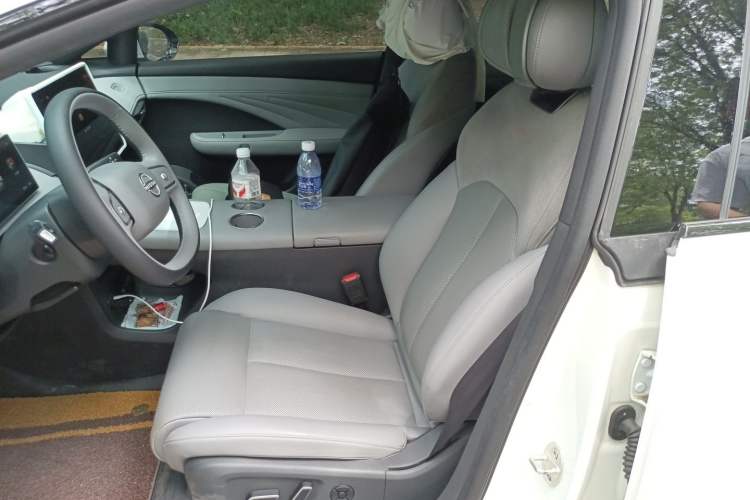 Used Nissan N7 2025 510 Pro Left Front Seat