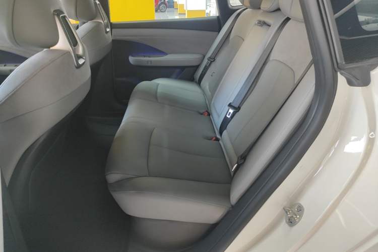 Used Nissan N7 2025 510 Max Left Rear Seat